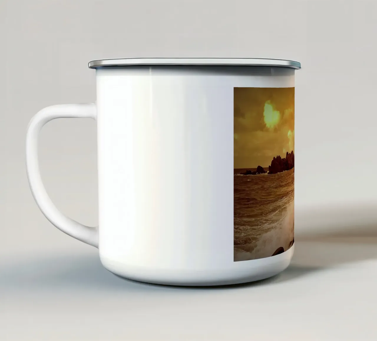 FAA173 tazza in smalto da Thierry vobmann photography