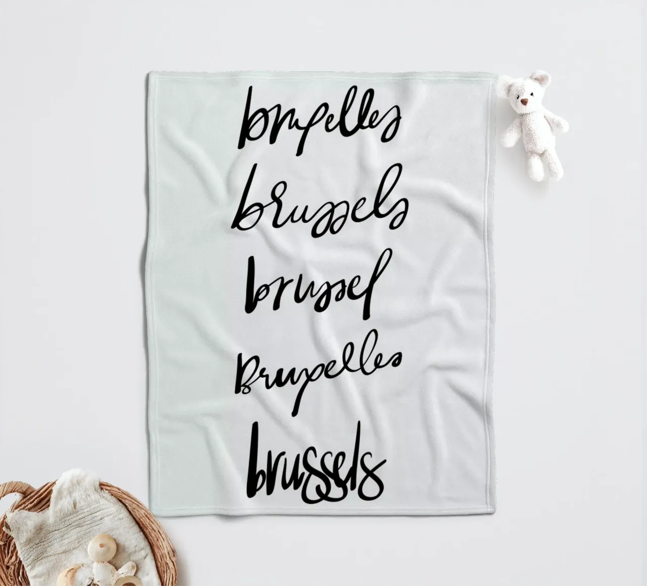 Brussels Fleecedecke von Kristen Polsinelli