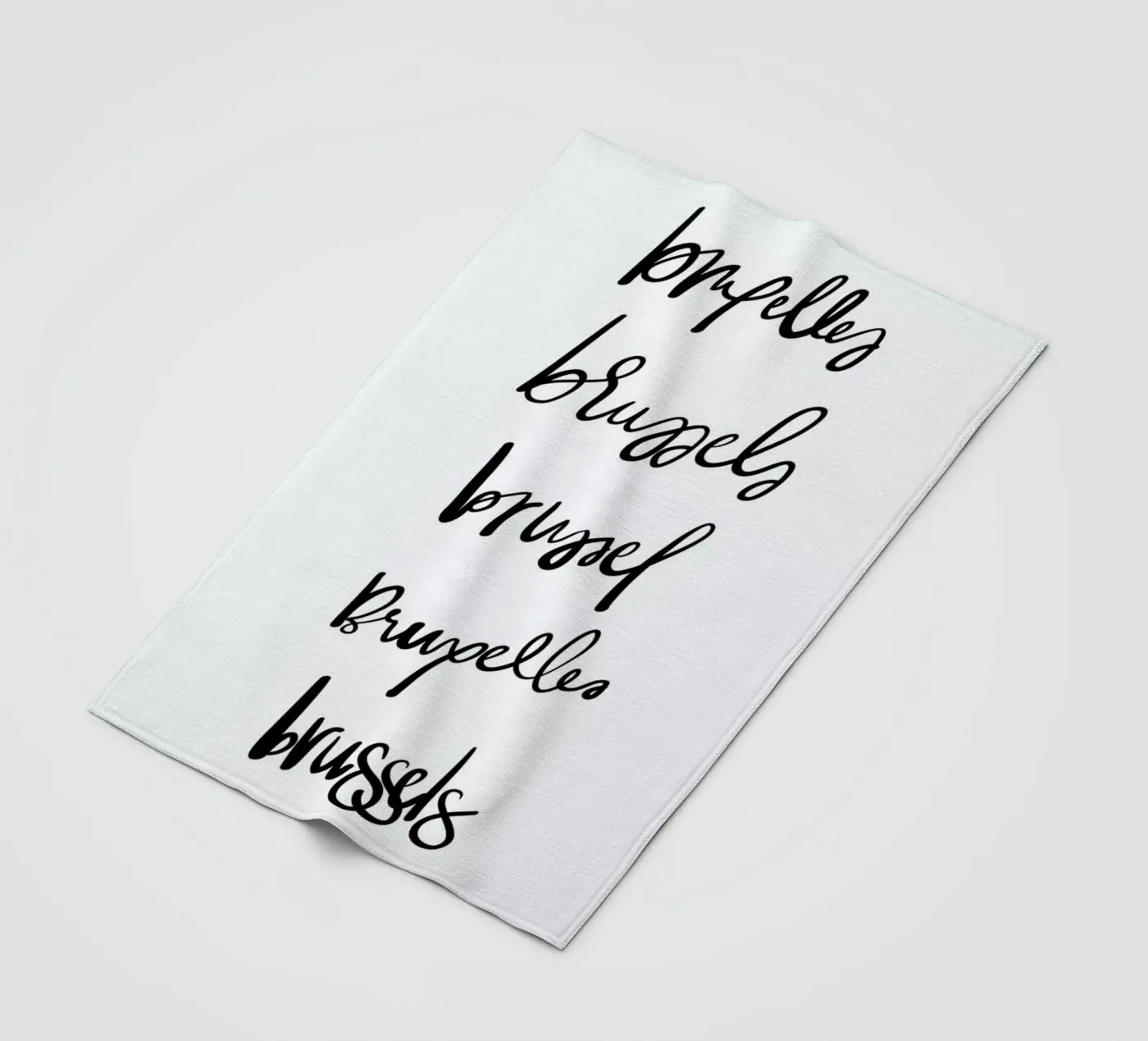 Brussels coperta in pile da Kristen Polsinelli