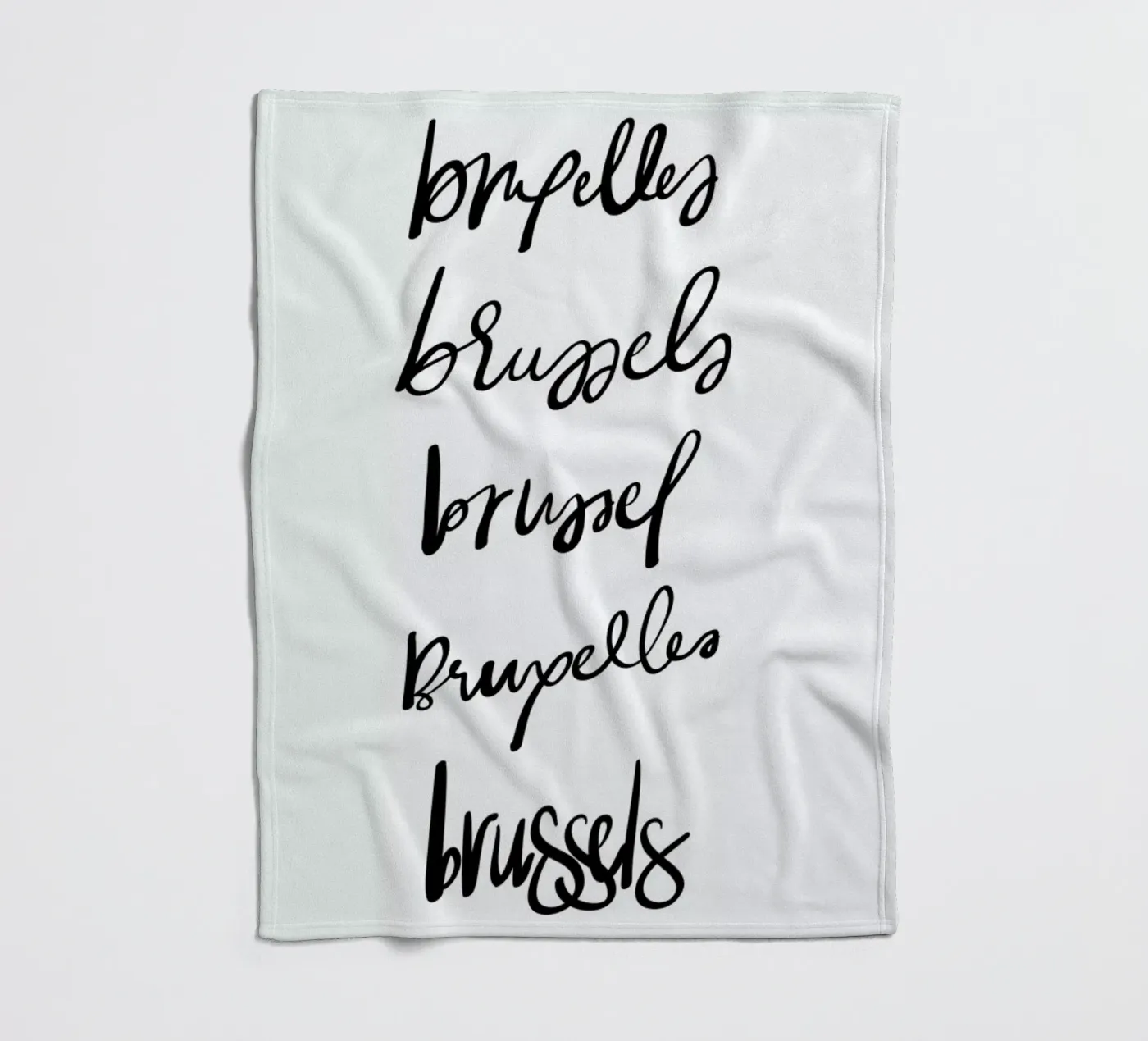 Brussels coperta in pile da Kristen Polsinelli