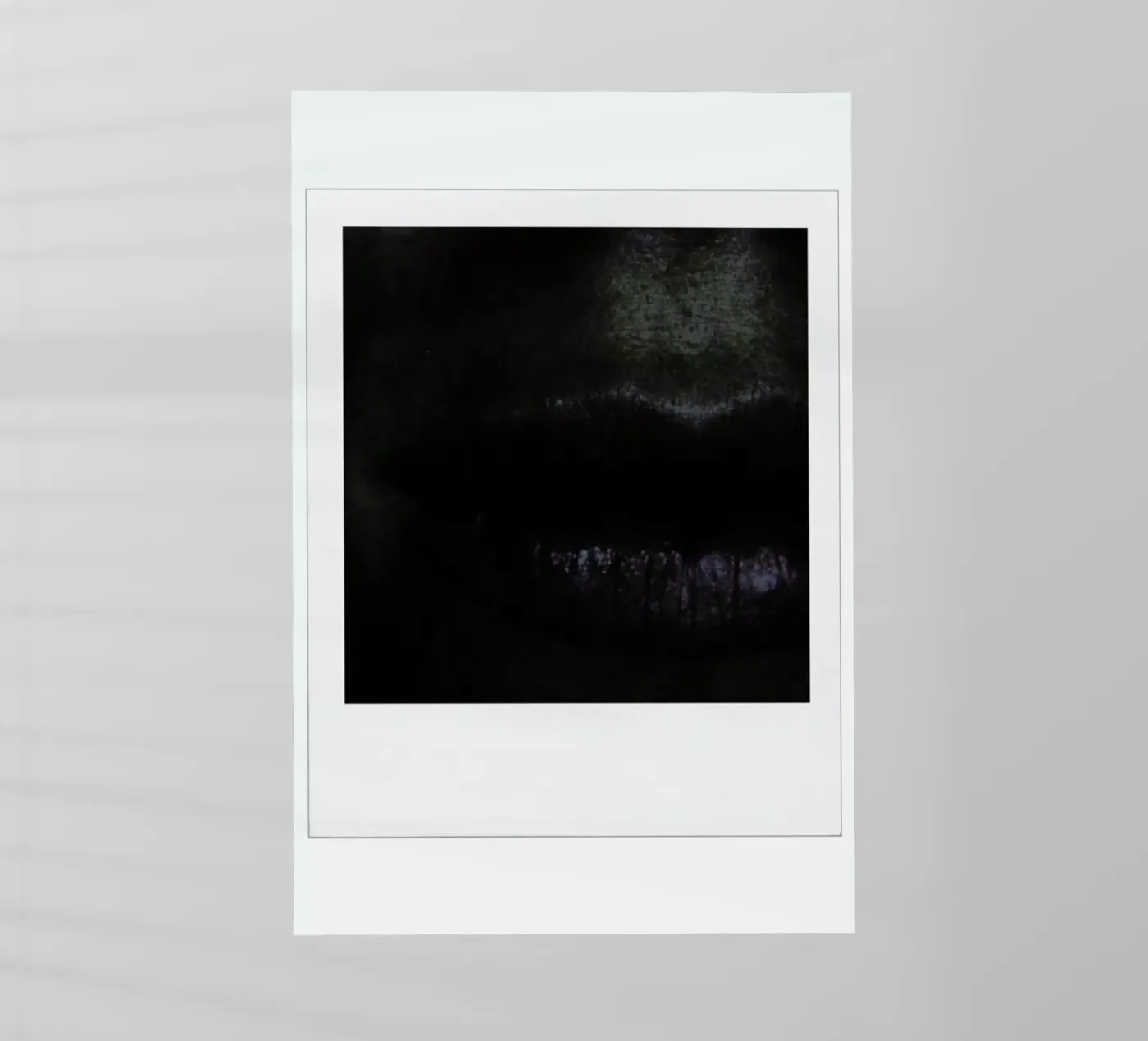 Lips dark backlit folie van Lou Garoup