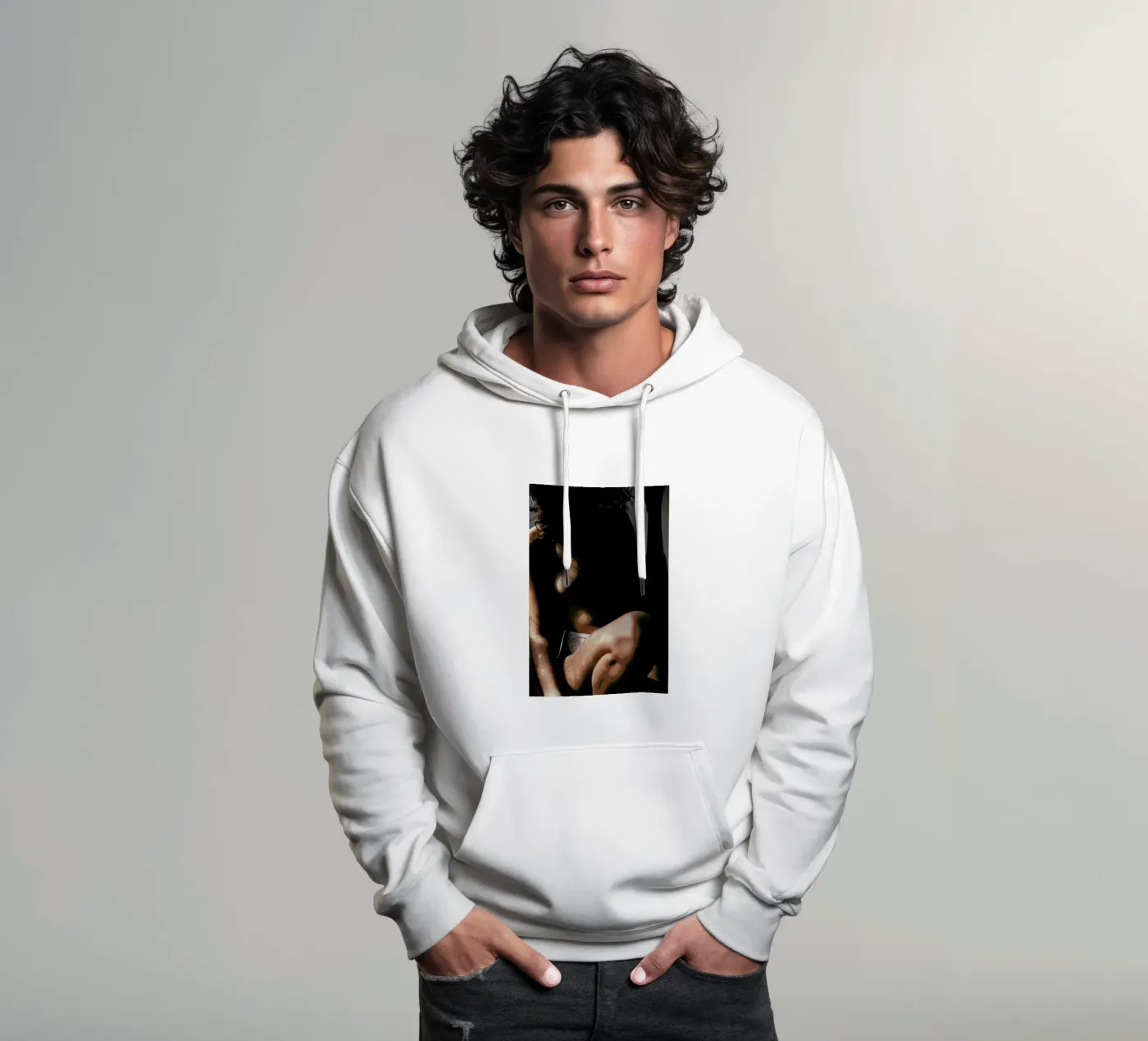 Sinopia hoodie van Matevž Kosterov