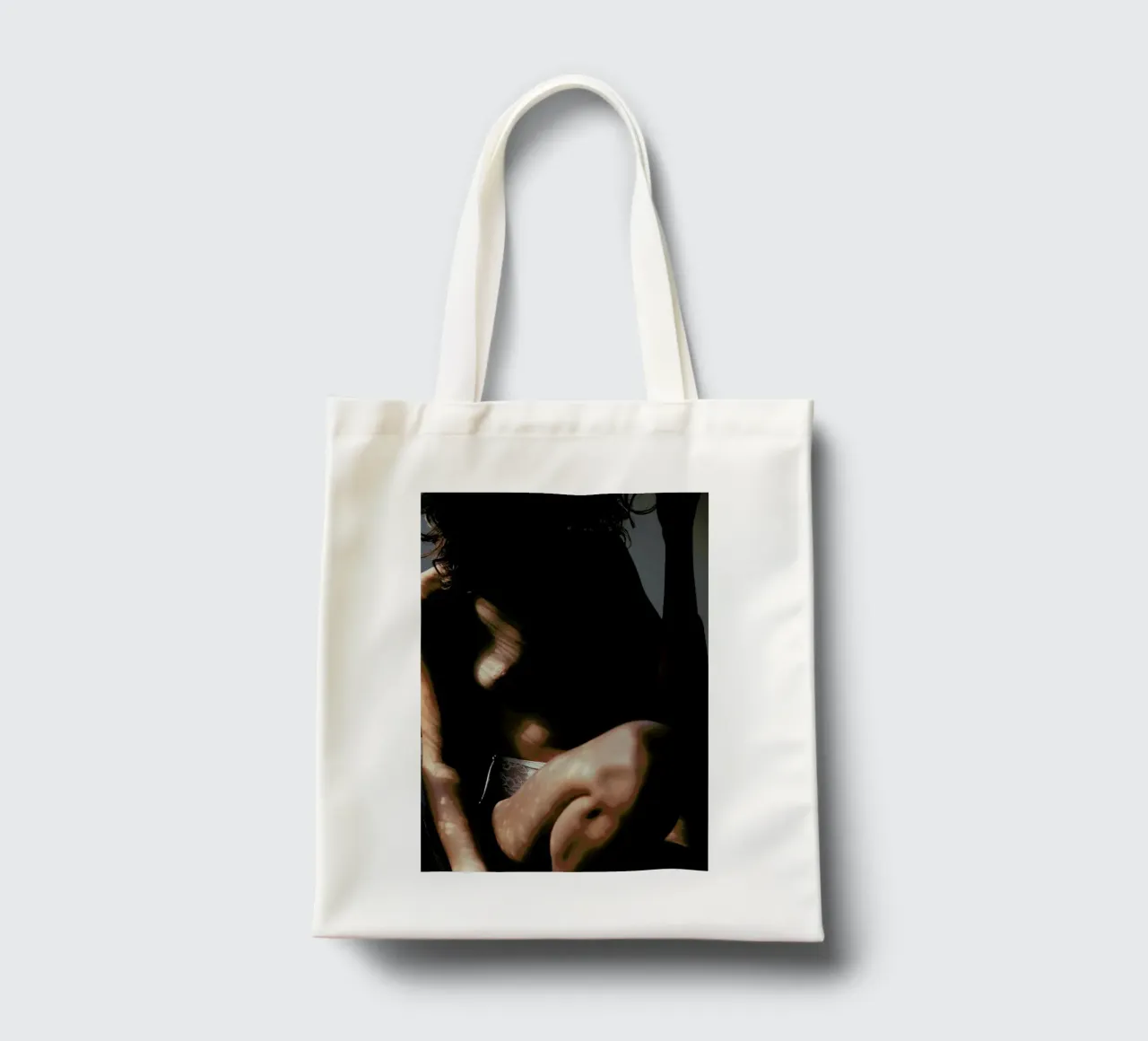 Sinopia borsa in juta da Matevž Kosterov