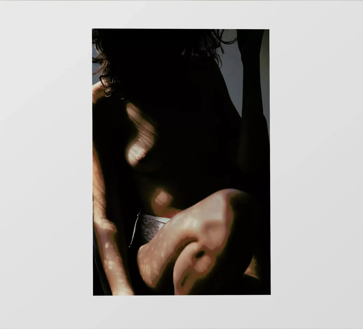 Sinopia PVC Plane von Matevž Kosterov