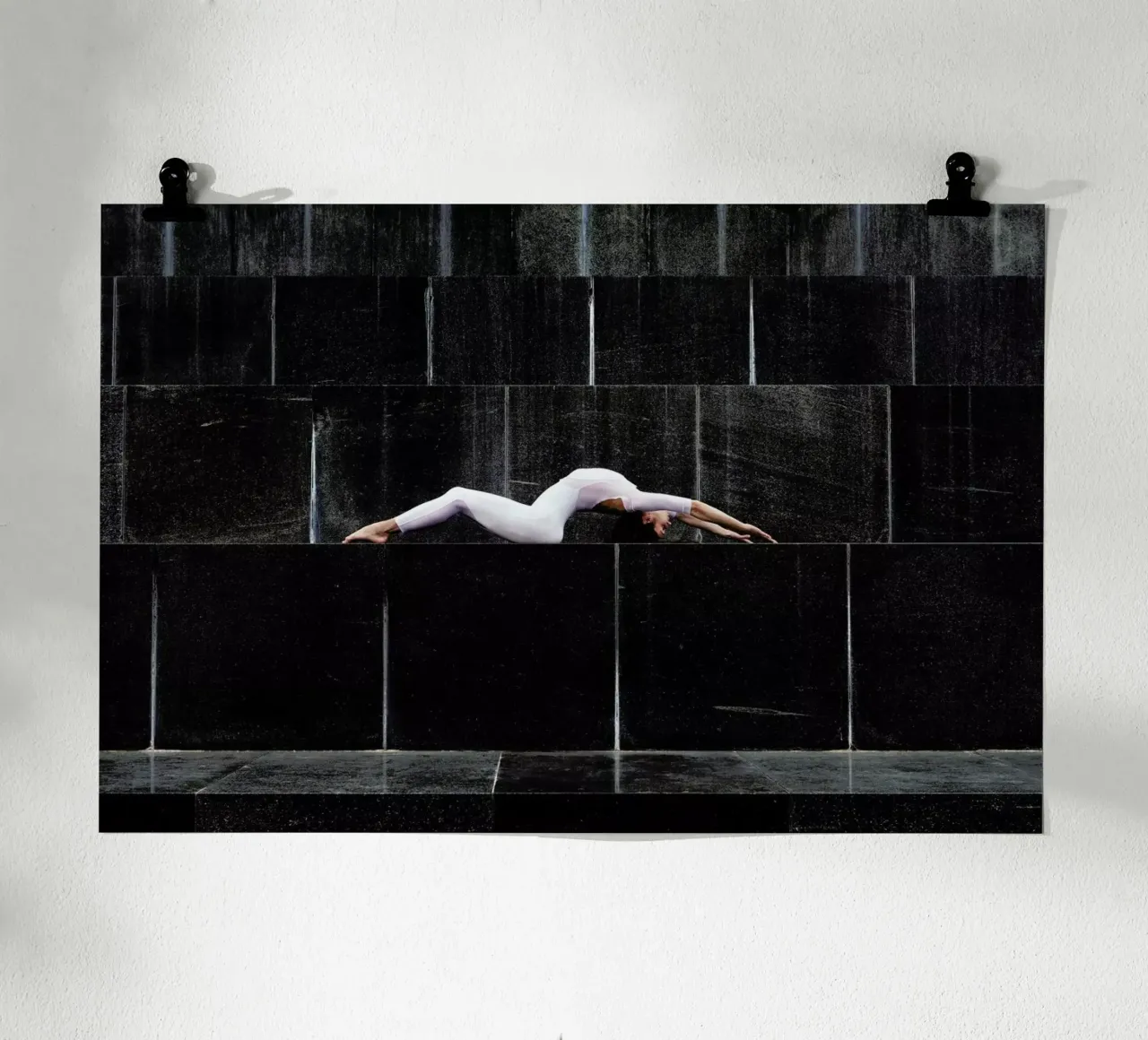 Belgrade #2 poster da The Urban Yoga