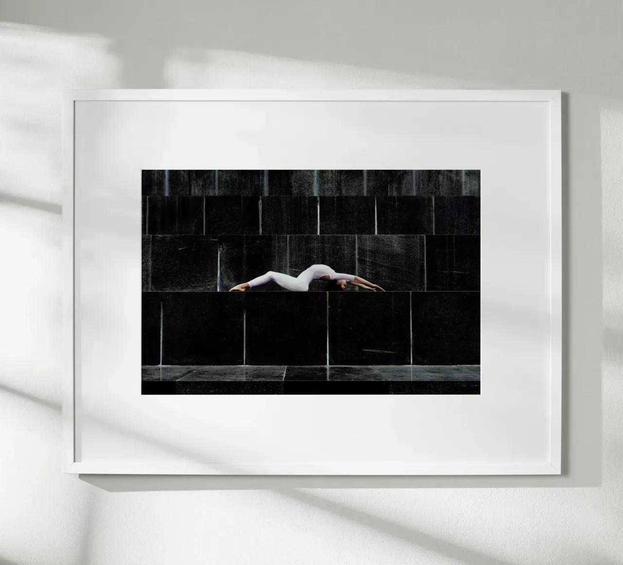 Belgrade #2 poster da The Urban Yoga