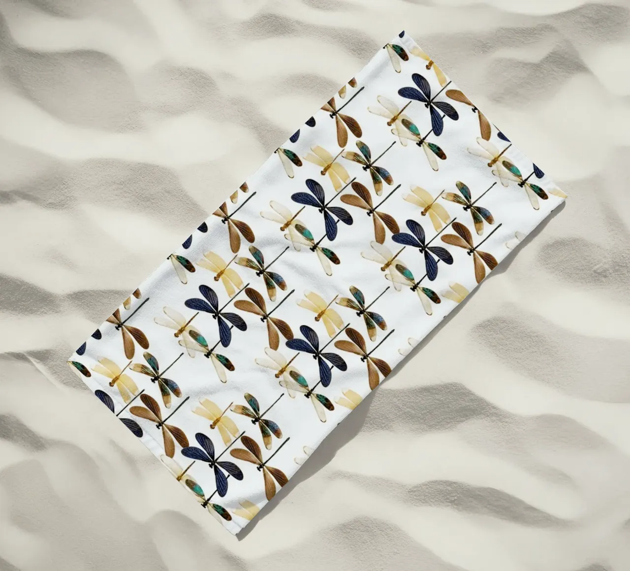 Dragonflies telo mare da Curious Collections by Marielle Leenders