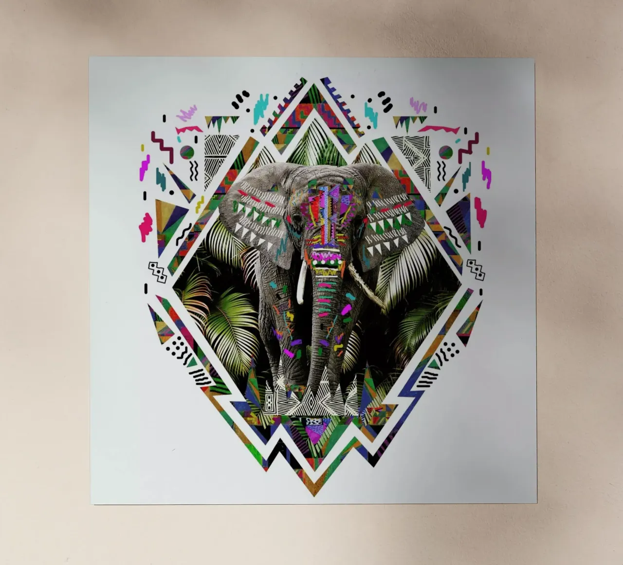 Tembo pellicola backlit da Kris Tate