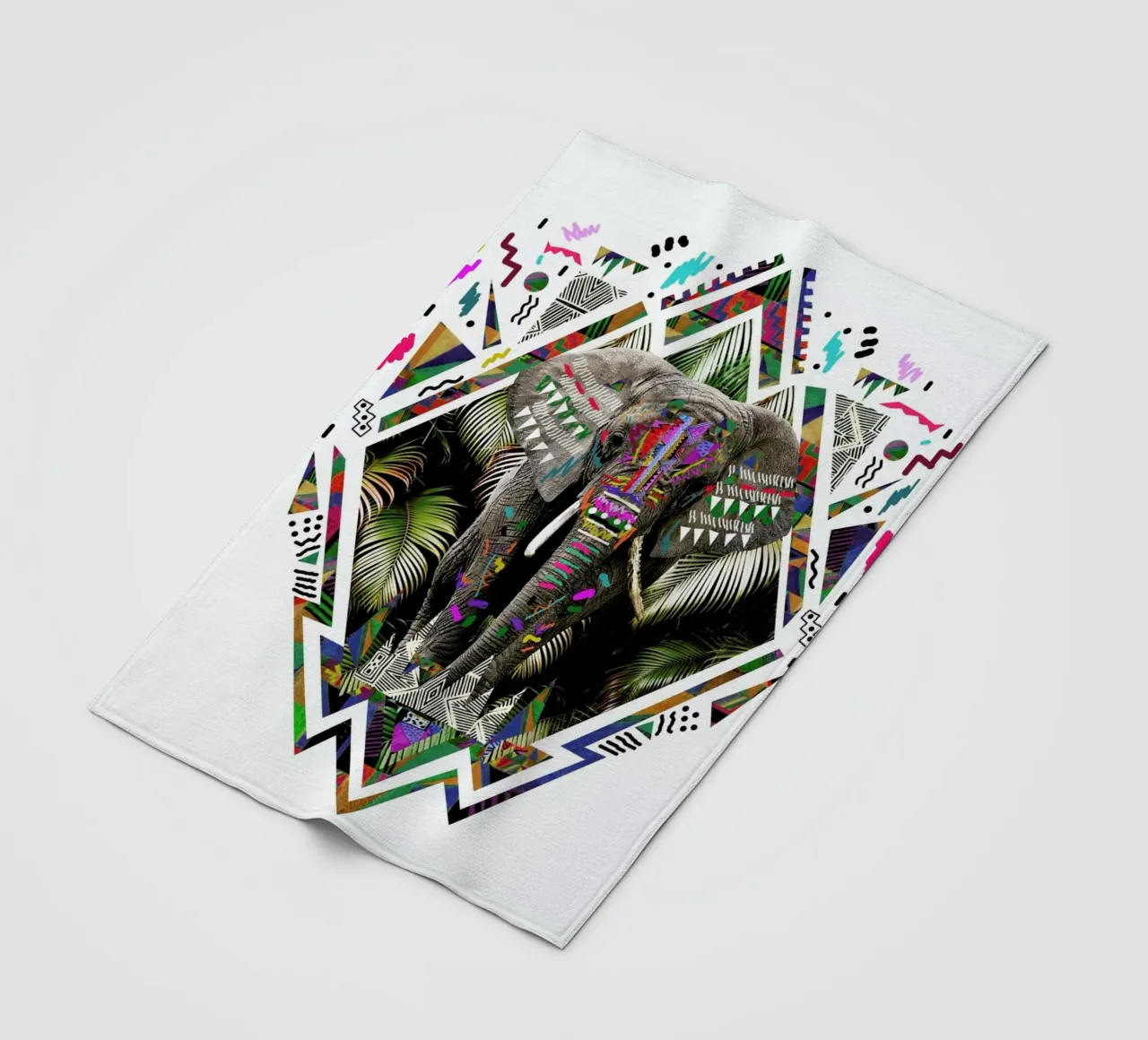 Tembo Fleecedecke von Kris Tate