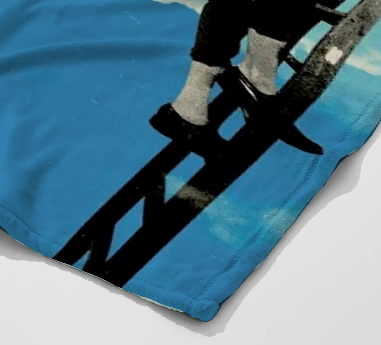 Up There Fleecedecke von Matheus Lopes Castro