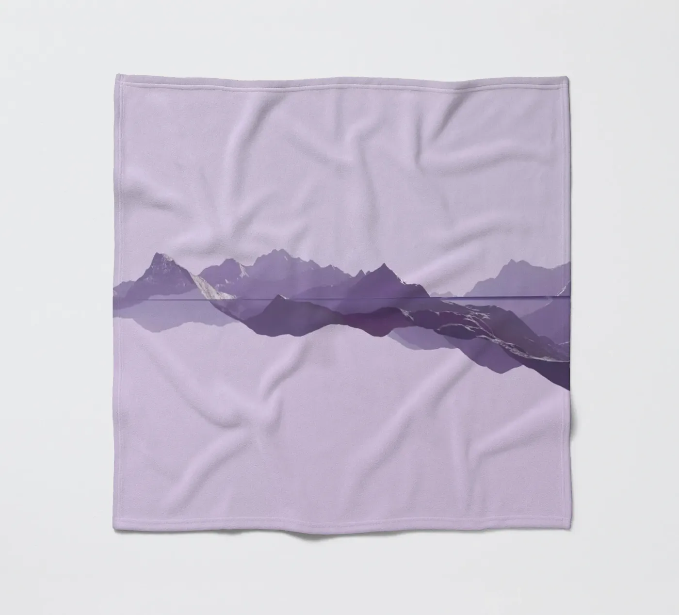 Mountains 1 Fleecedecke von Julian Wolkenstein
