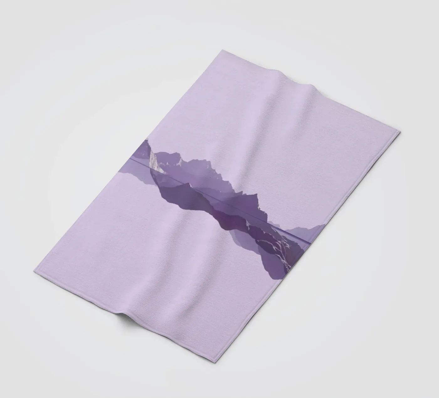 Mountains 1 Fleecedecke von Julian Wolkenstein