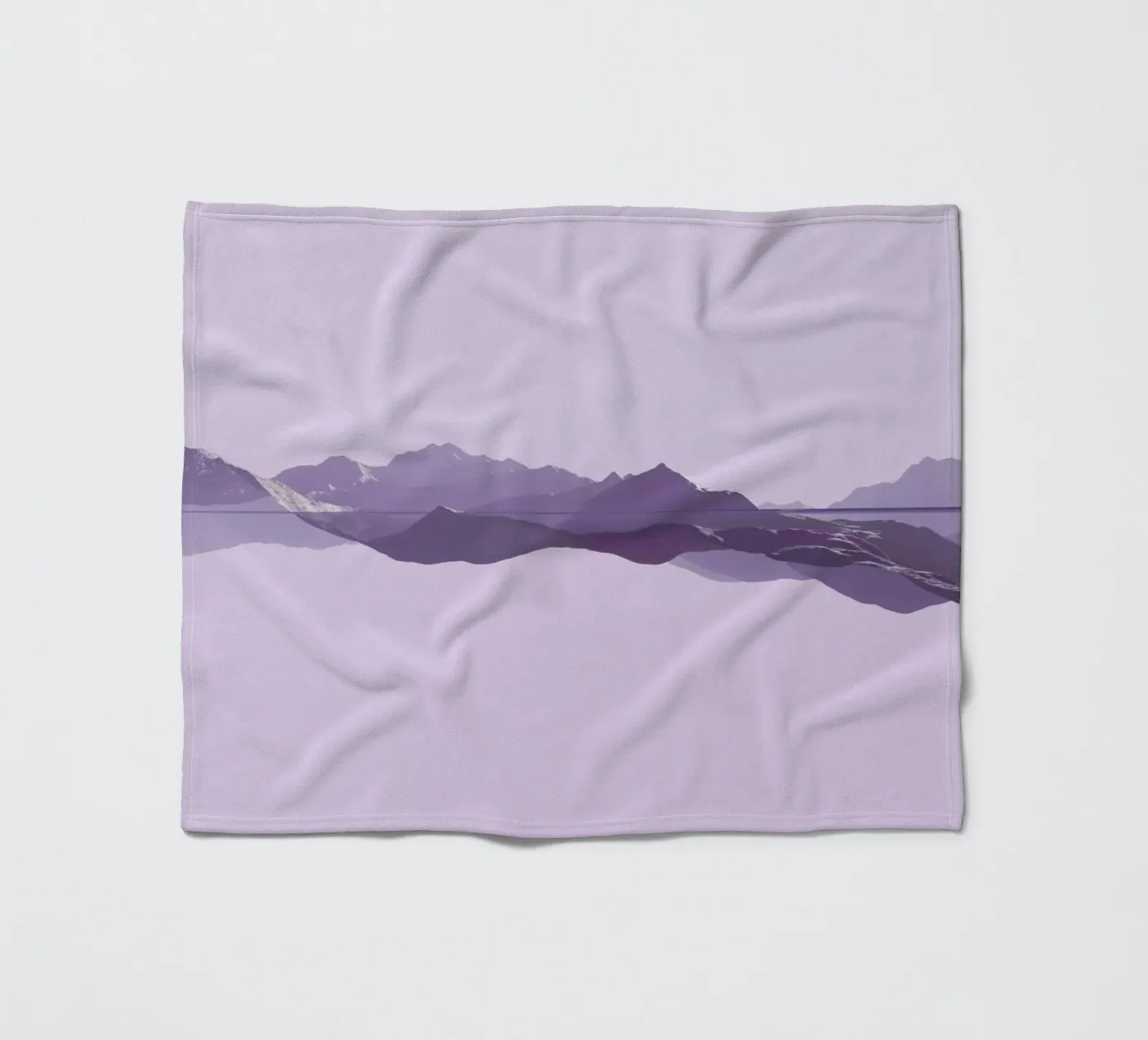Mountains 1 Fleecedecke von Julian Wolkenstein