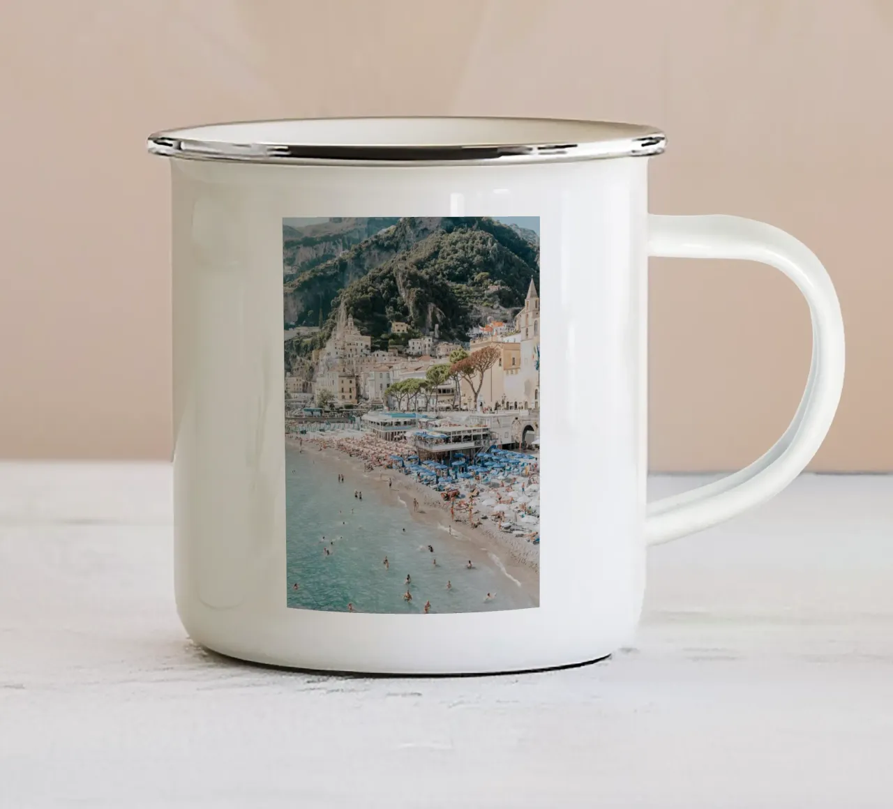 Positano Amalfi Coast Print, La Dolce Vita Travel Photograph tazza in smalto da TheTravelClub