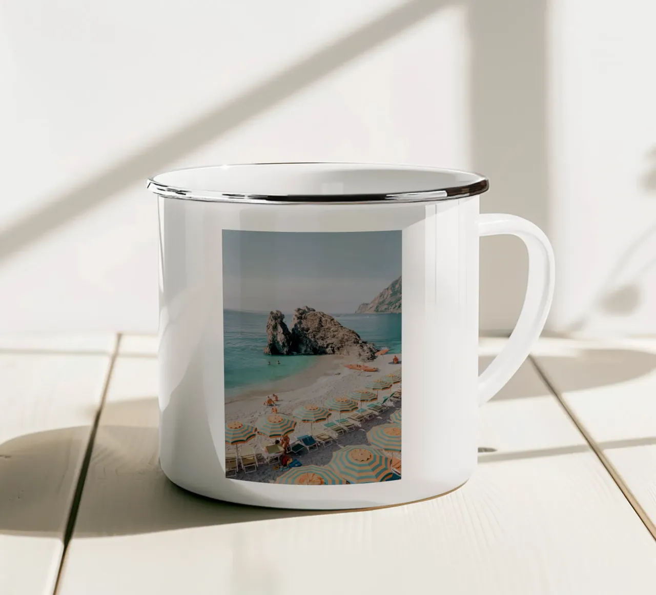 Monterosso beach, Cinque Terre Italy tazza in smalto da TheTravelClub
