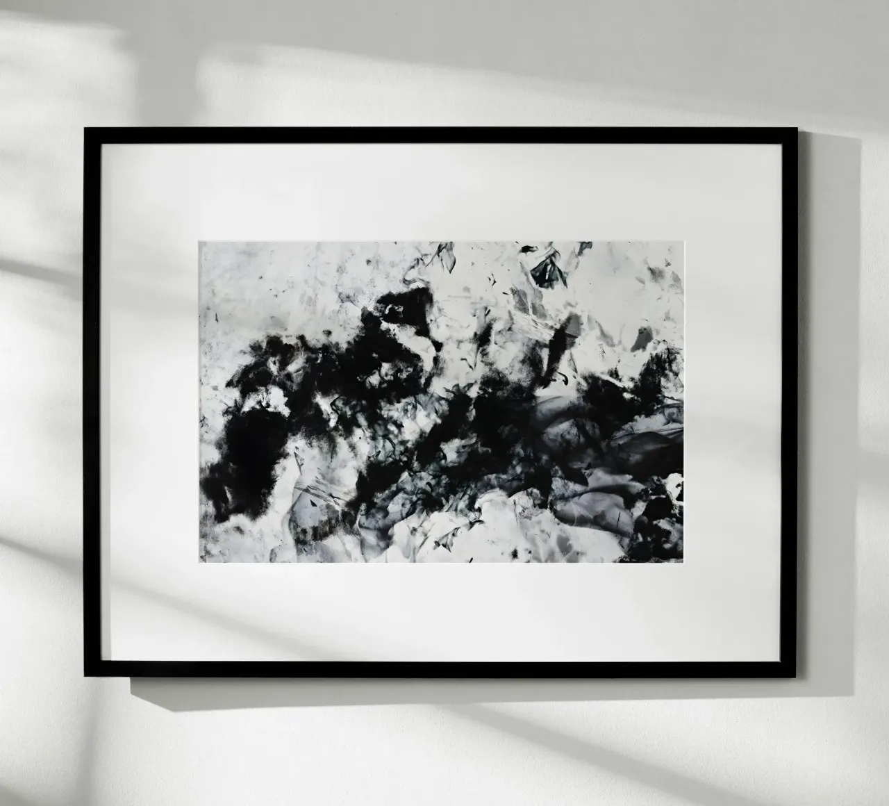 Texture astratta fumosa in bianco e nero carta hahnemühle da Kunst und Kontrast