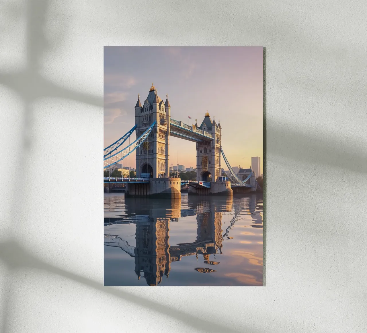 Reflections of Tower Bridge at Dusk plexiglass da AlbertKlee