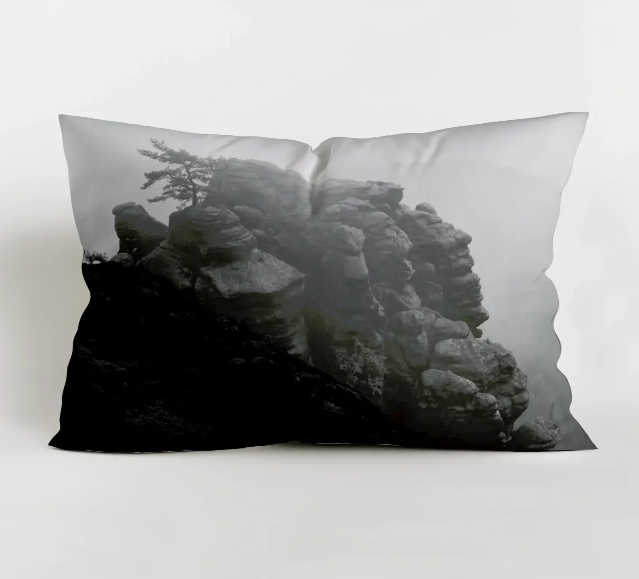 Monolith, Pfaffenstein cuscino da Håggard Photography | Ronny Behnert