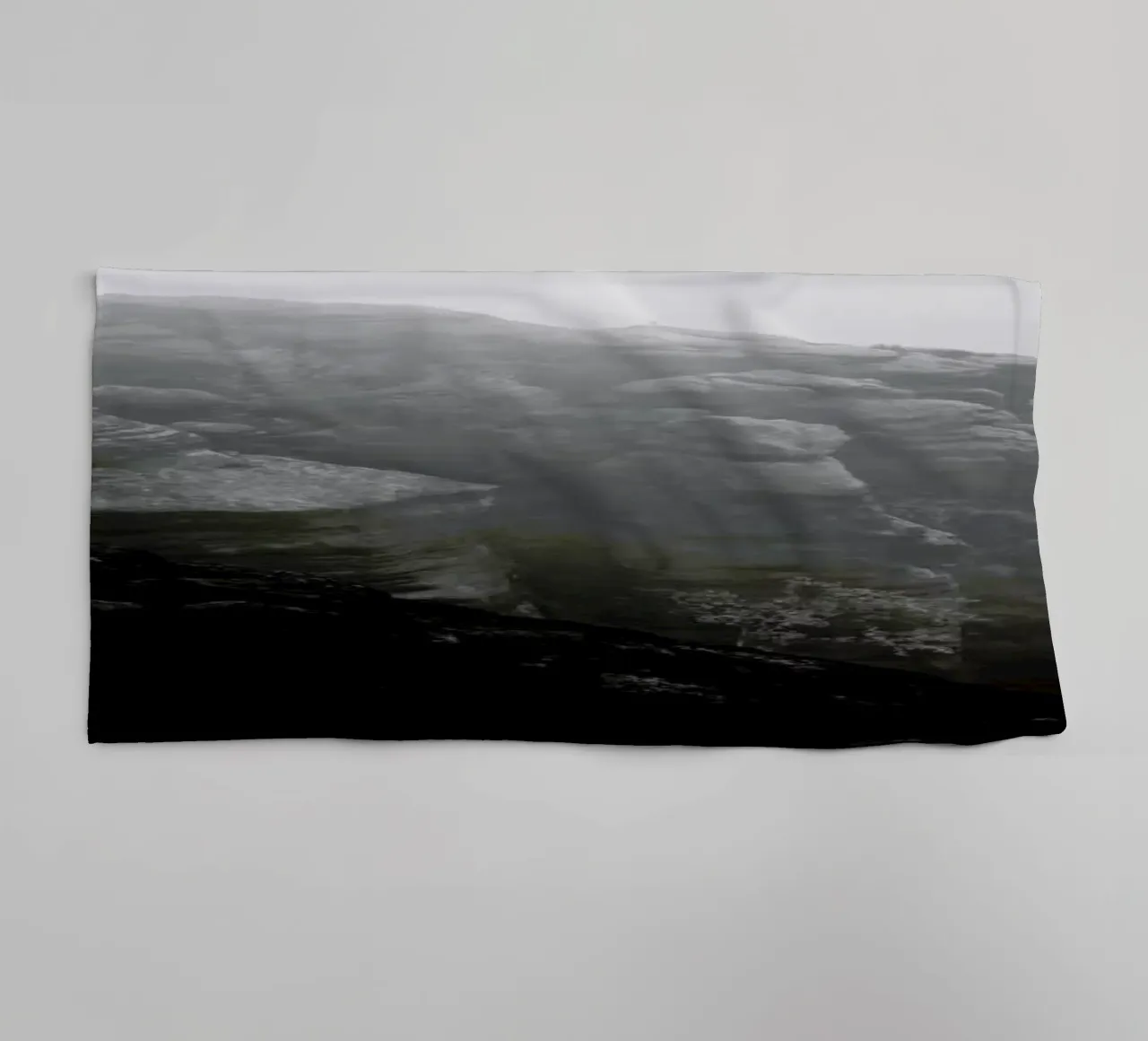 Monolith, Pfaffenstein asciugamano da bagno da Håggard Photography | Ronny Behnert