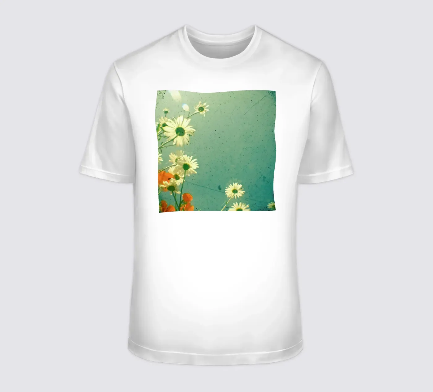 Daisy t-shirt da Cassia Beck Photography