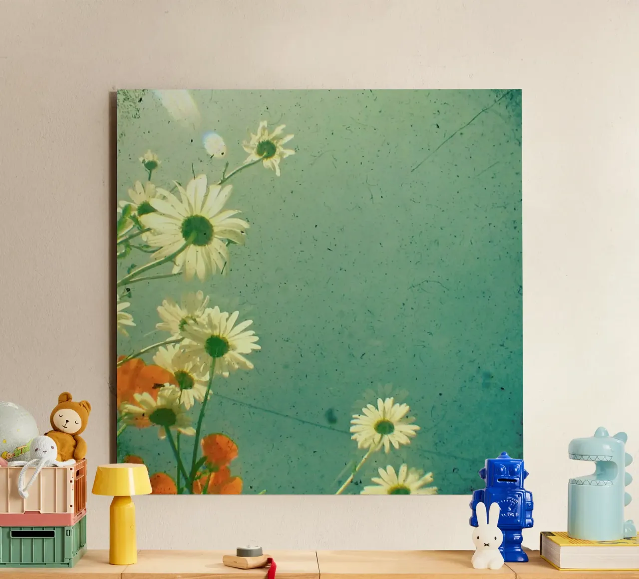 Daisy forex plate by Cassia Beck Photography