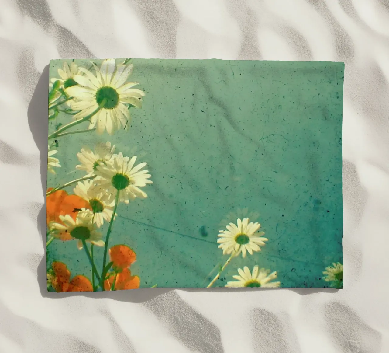 Daisy strandhanddoek van Cassia Beck Photography