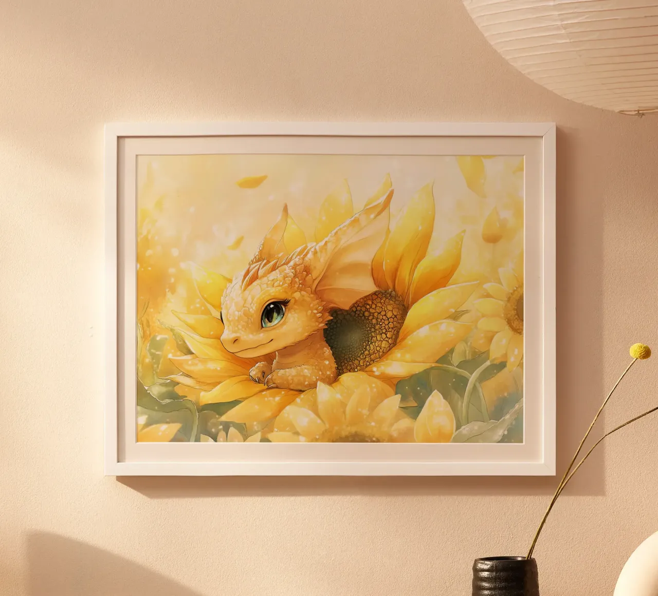 Energia solare: Il Drago Giallo, Guardiano dei Fiori poster con telaio in legno da Théïa's Fantasia World