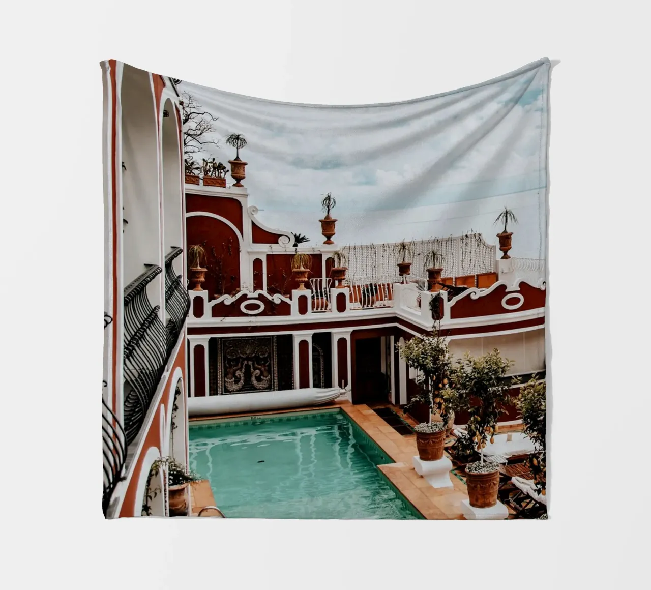 Le Sirenuse, Positano, Amalfi Coast in Italy, Travel Print coperta in pile da TheTravelClub