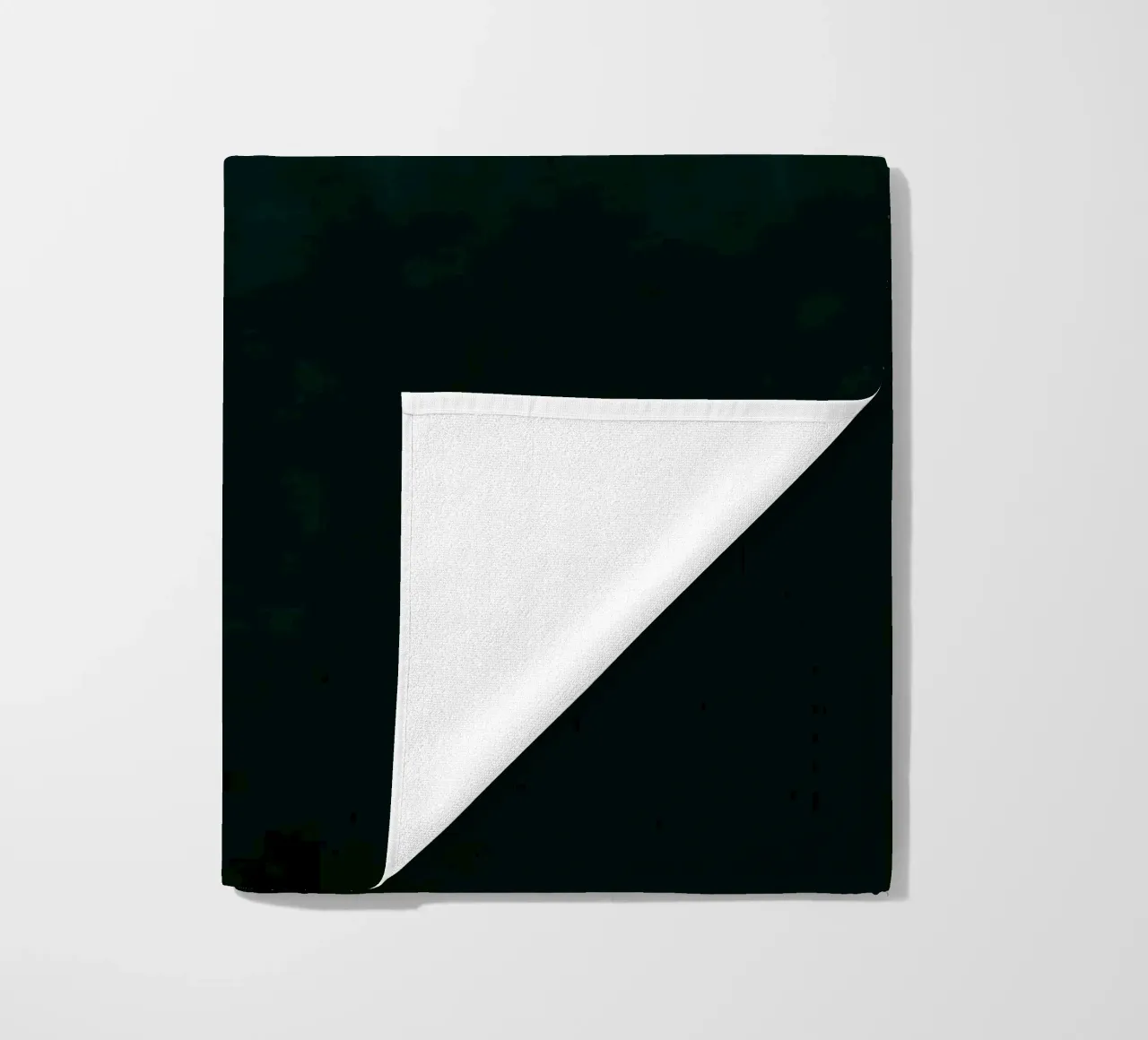 Impression d'art abstrait dégradé vert émeraude profond serviette de plage de kookiepixel