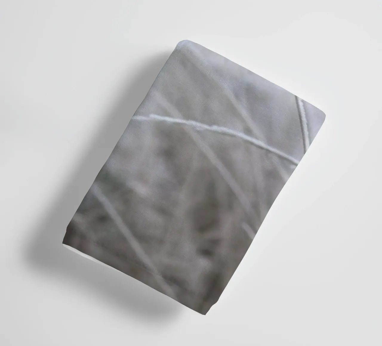 White & Calm asciugamano da bagno da Studio Nahili