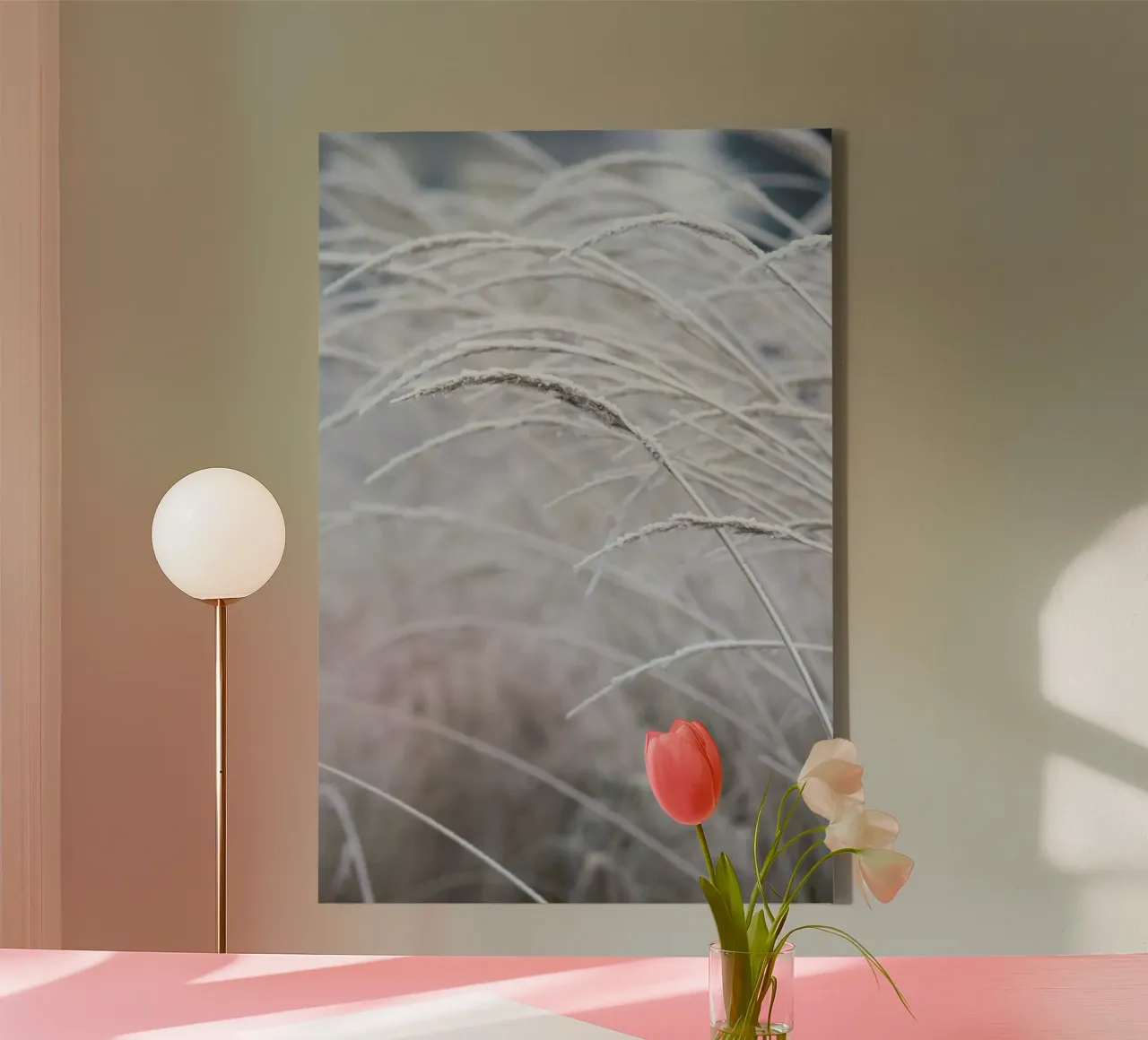 White & Calm tela con Cornice a cassetta da Studio Nahili