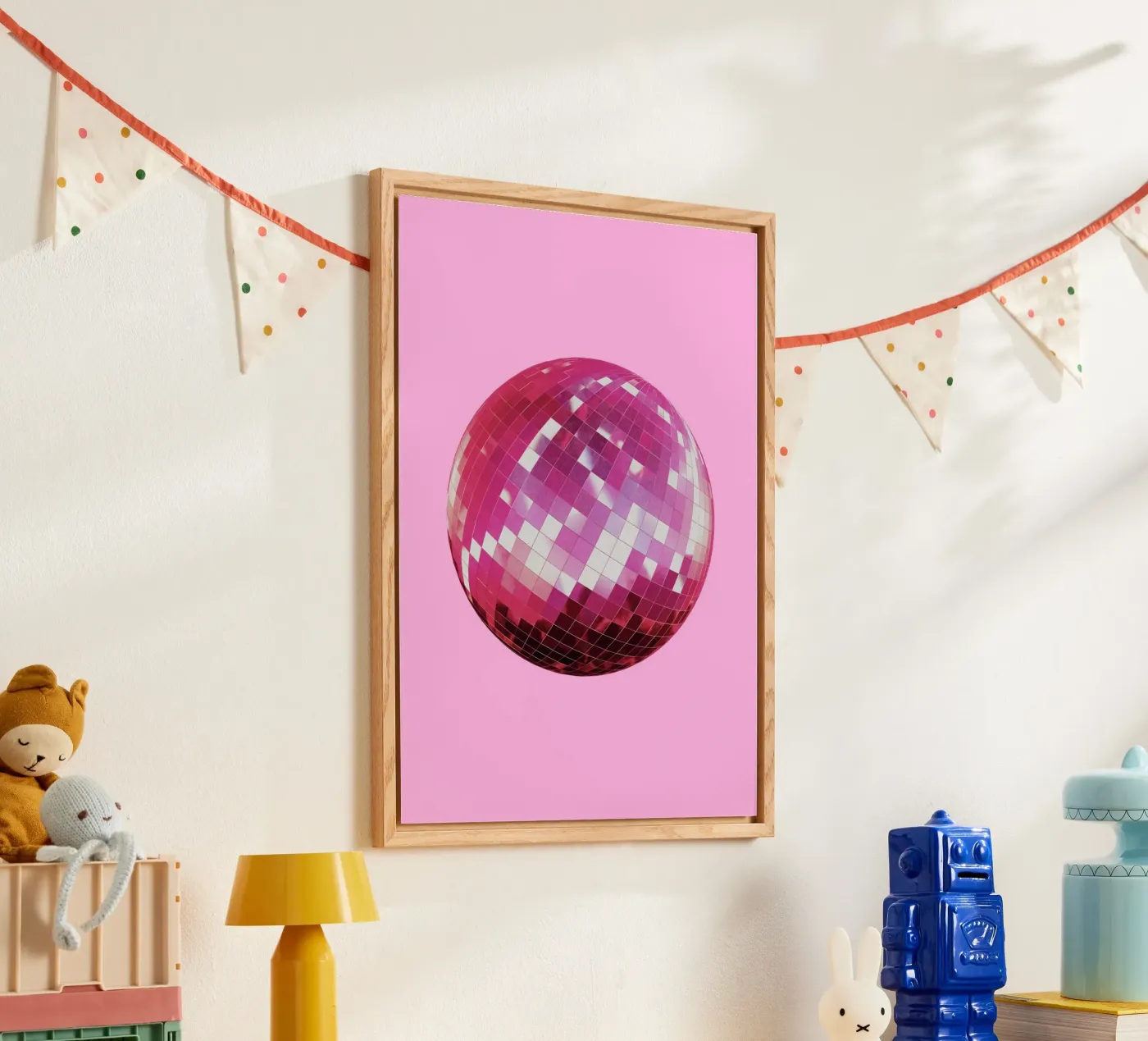 Pink Disco Ball plexiglass da Paigaam Studio