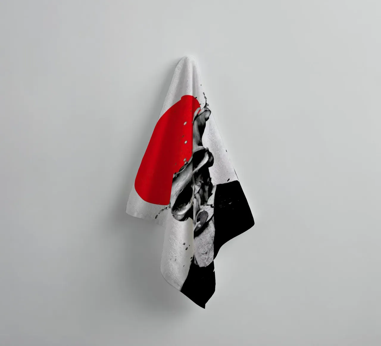 Splash Skull asciugamano da bagno da Ali Gulec