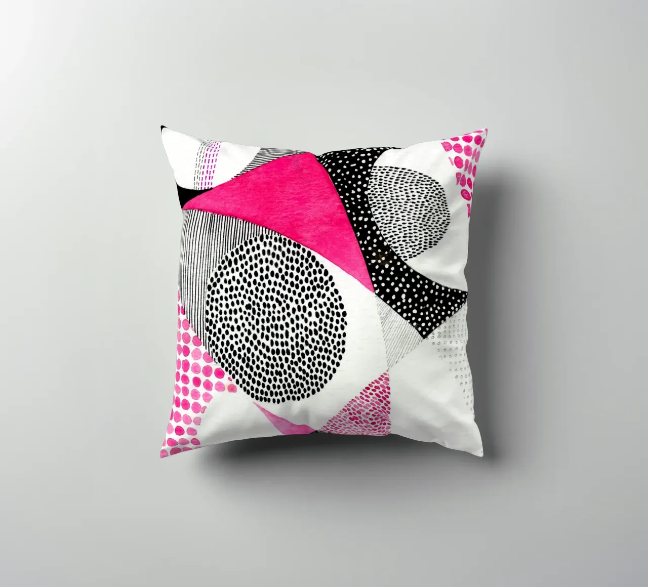 Susan Black -  Mid Century Modern Magenta cuscino da The Artcircle