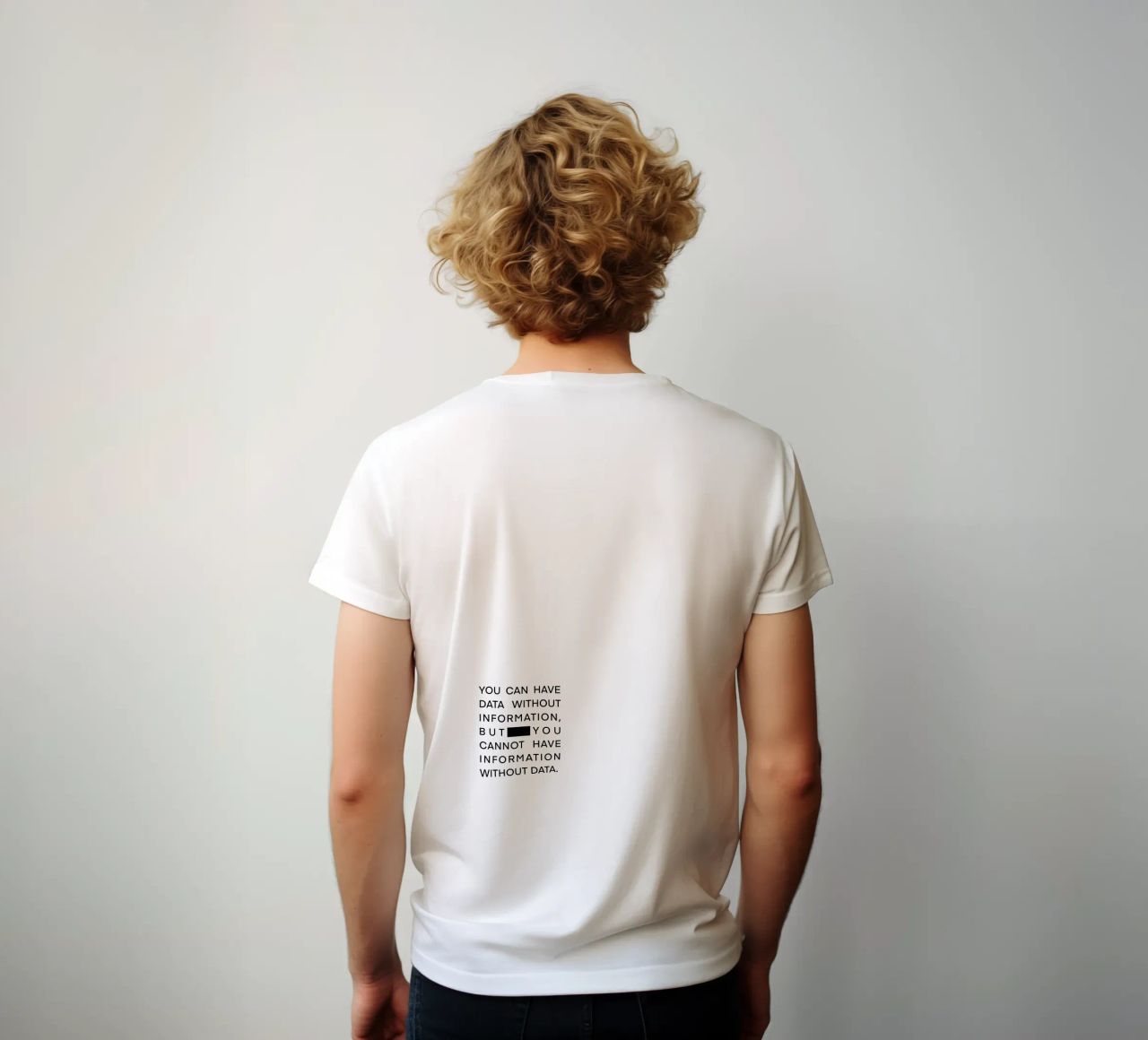 Data without information t-shirt da LIMITED EDITION LETTERS