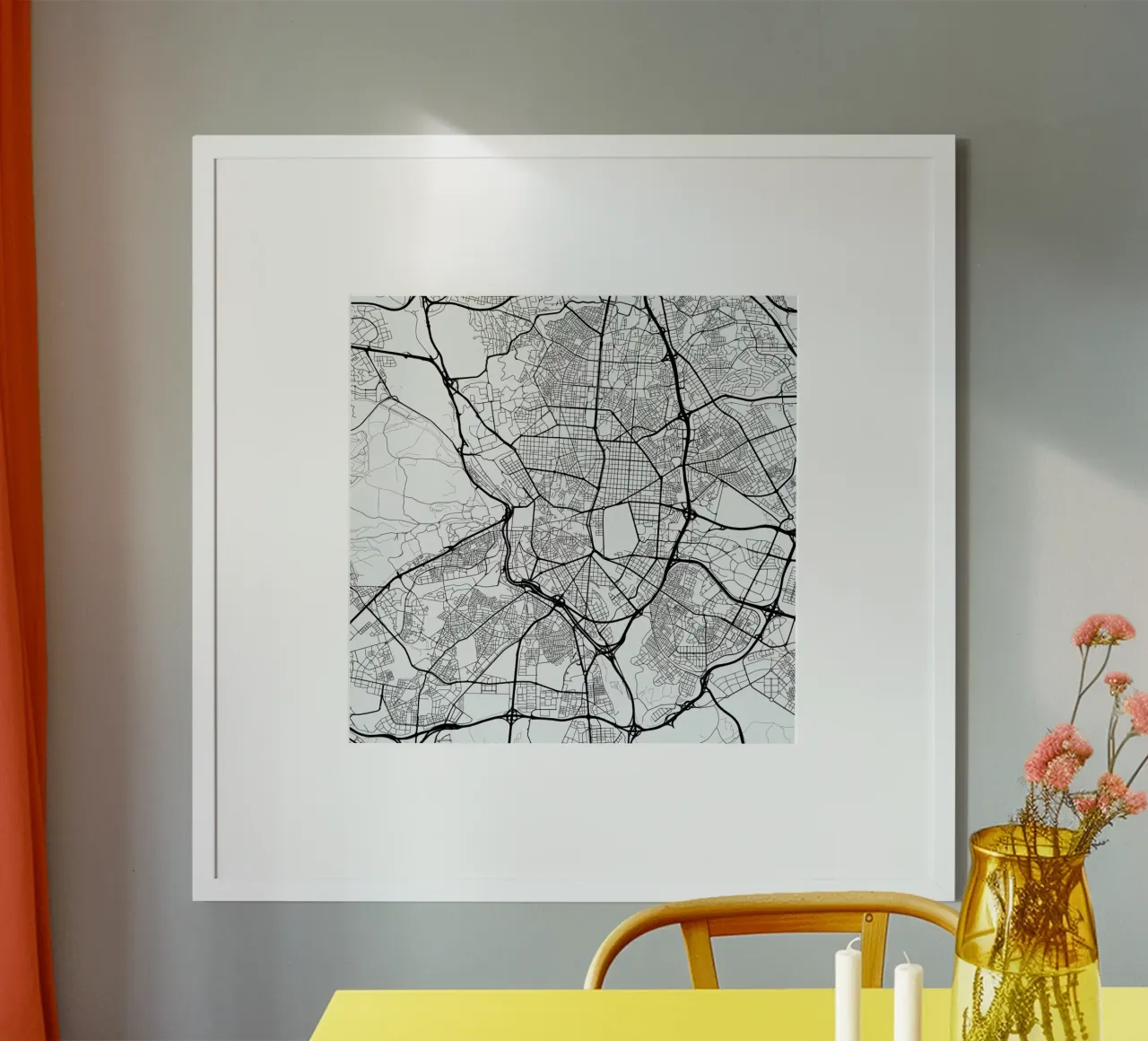 Madrid White poster con telaio in legno da Urban Maps