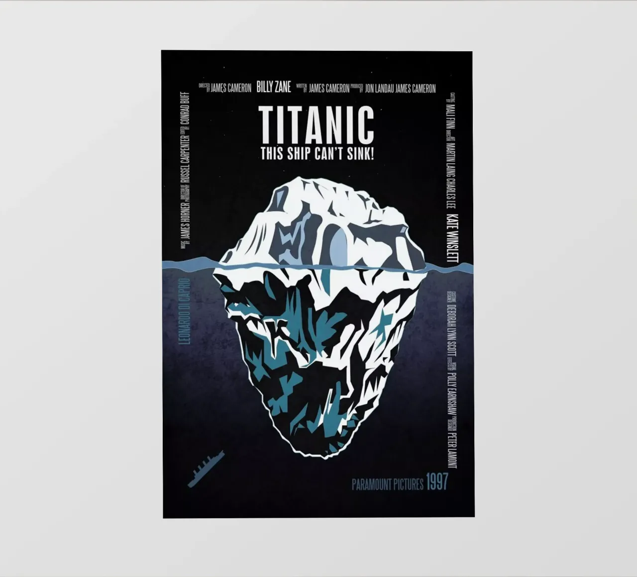 Titanic pellicola backlit da Aycan Elijah Yilmaz