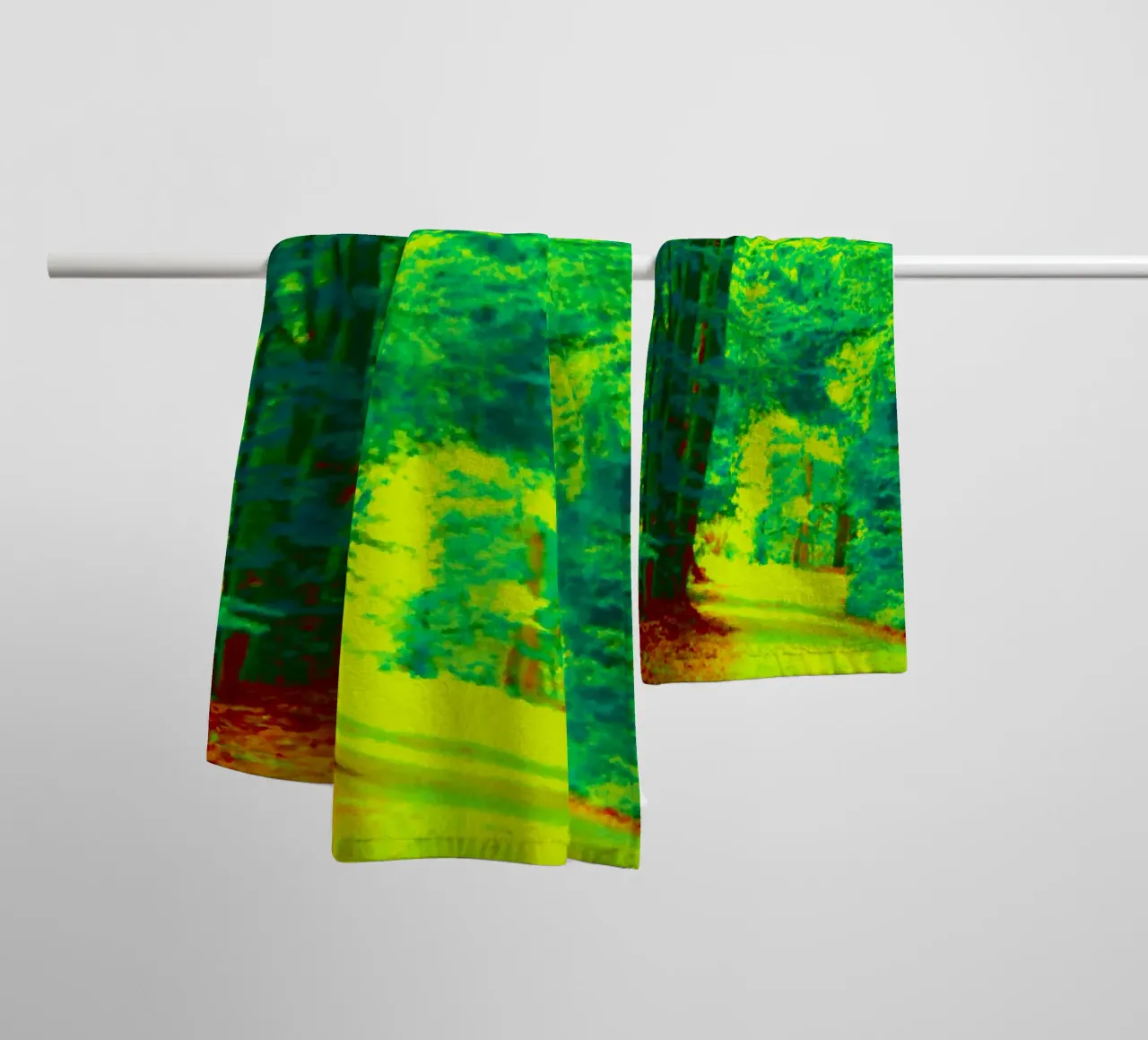 Ein Weg im Wald im Sommer Handtuch von Something for you