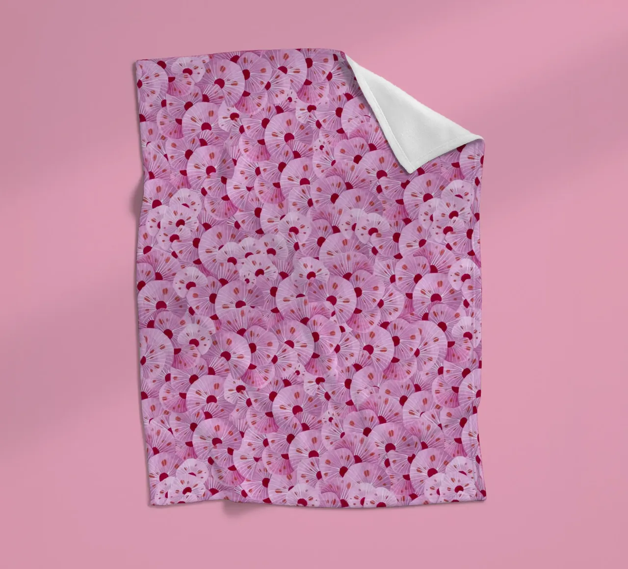 Fantom Fifi Art - Korallenmuster Pink coperta in pile da The Artcircle