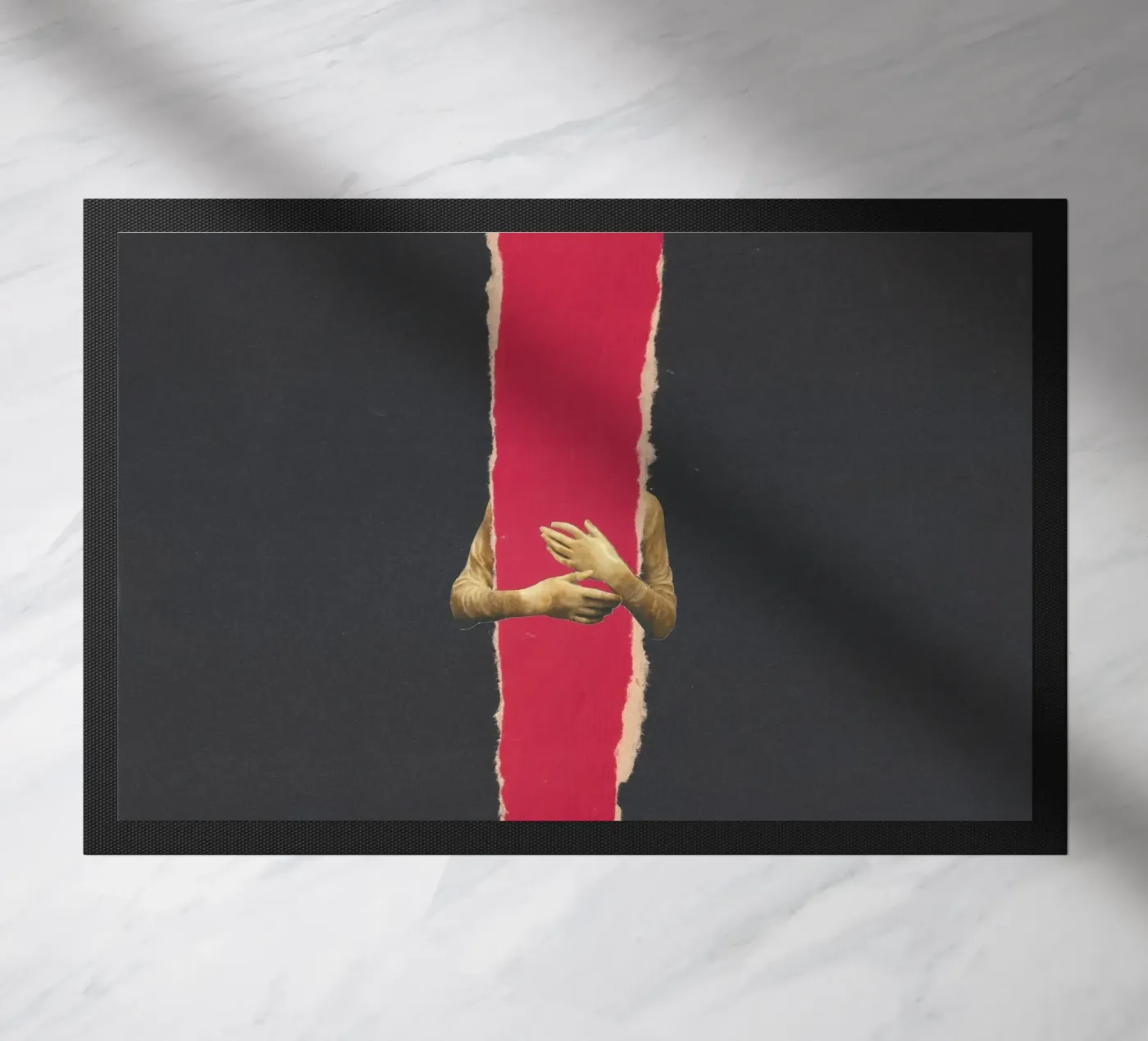 Hold Behind Torn zerbino da Carlos Quitério