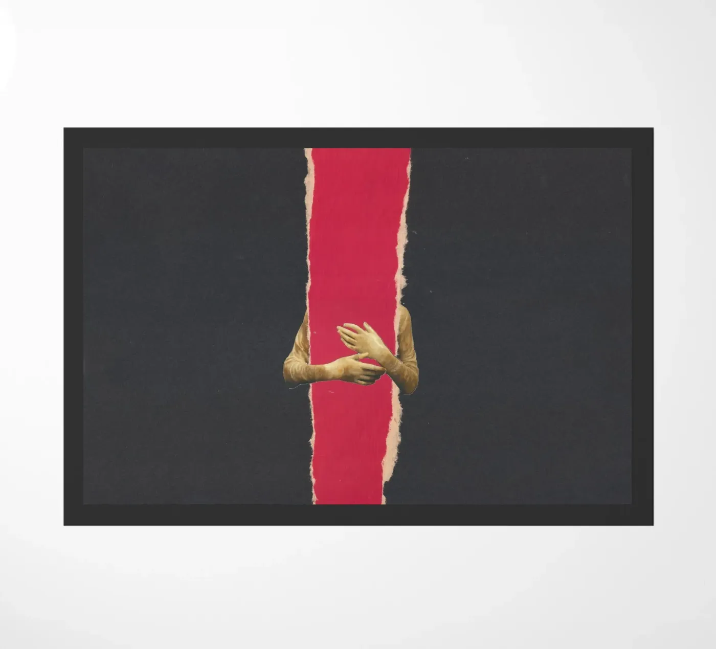 Hold Behind Torn zerbino da Carlos Quitério