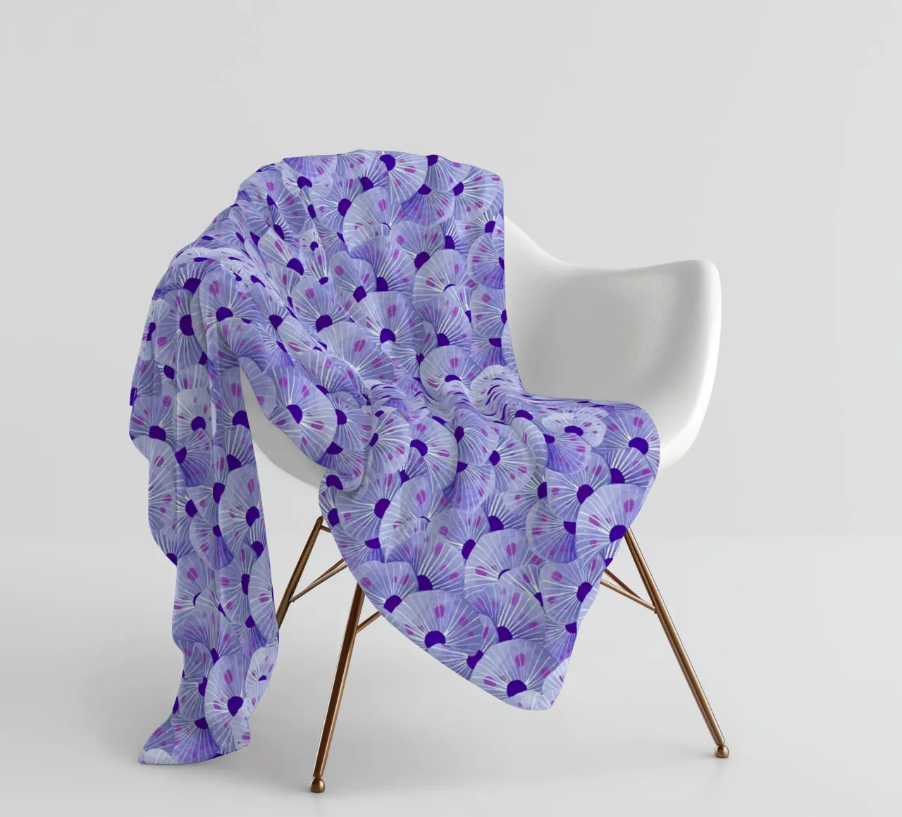 Fantom Fifi Art - Korallenmuster Lila coperta in pile da The Artcircle