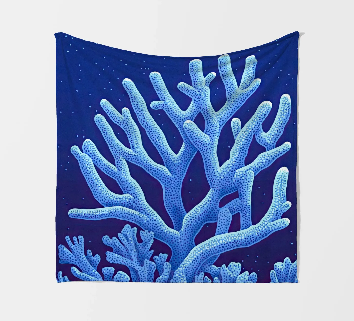 Midnight Corals Fleecedecke von The Sea