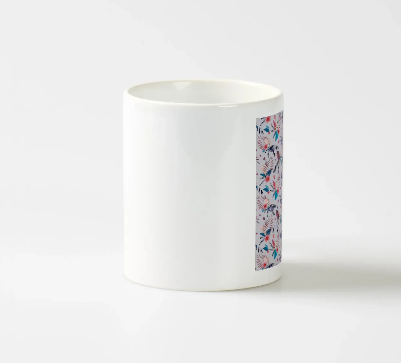 Fantom Fifi Art - Feenmuster Mauve tazza in ceramica da The Artcircle