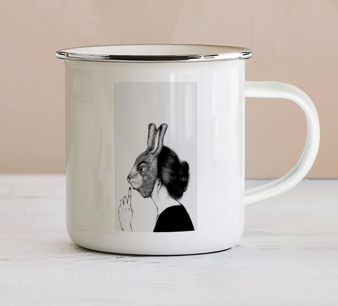 Peculiar Rabbit tazza in smalto da The White Deer