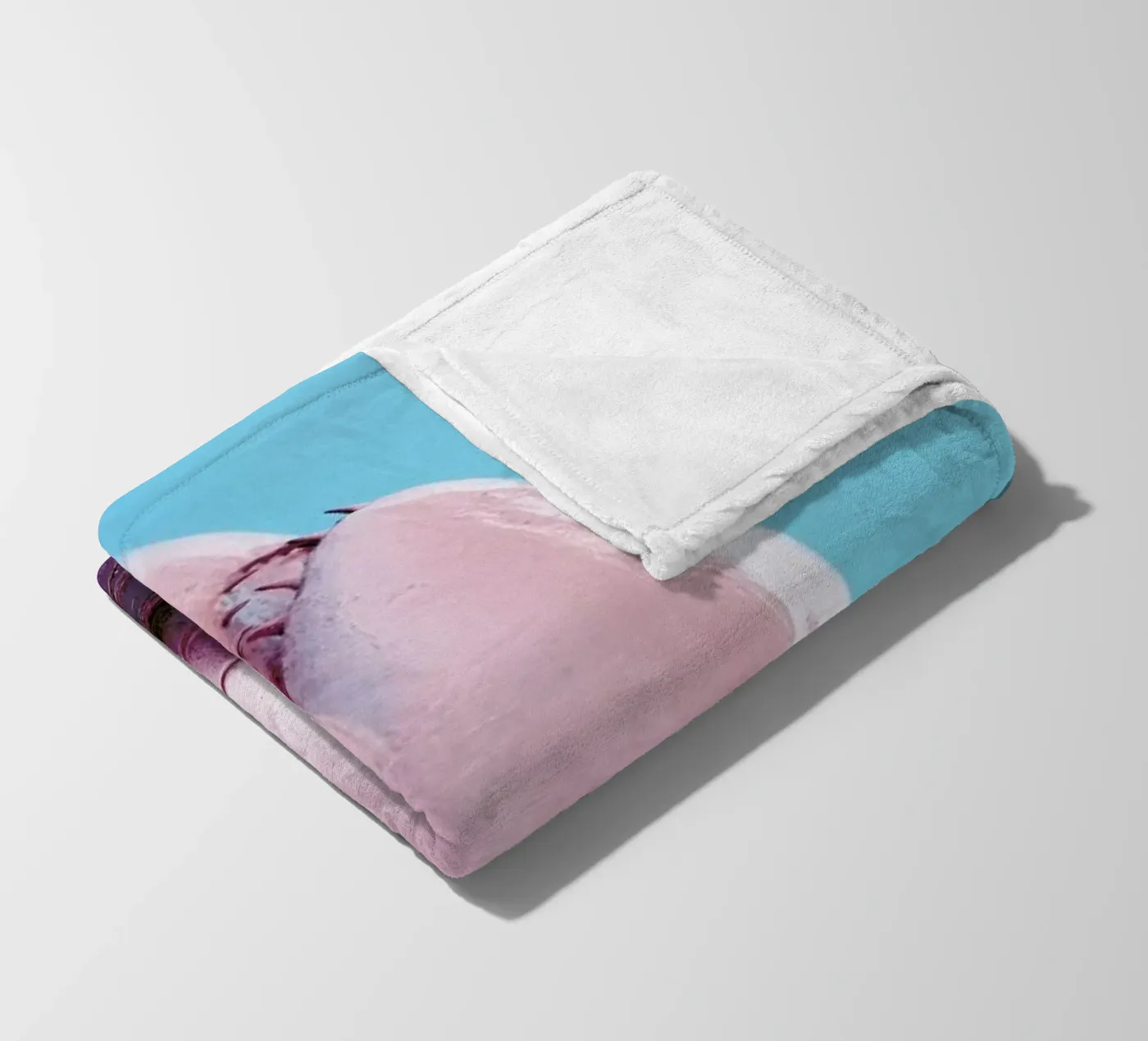 Attack! Blue fleecedeken van Ballack Art House