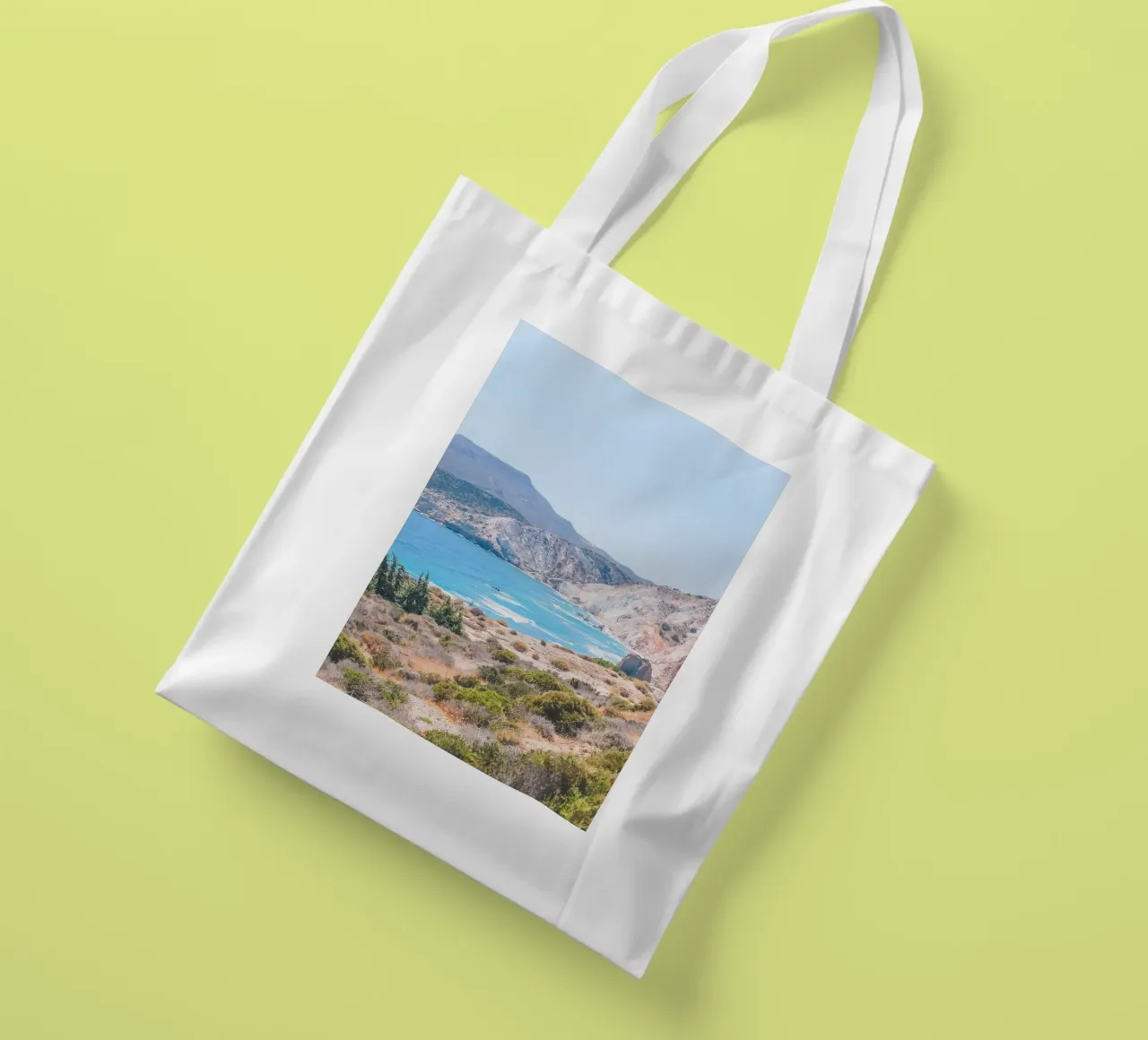 Milos, Grecia I Spiaggia selvaggia e bohémien di Tsigrado borsa in juta da Julie Travel Photography