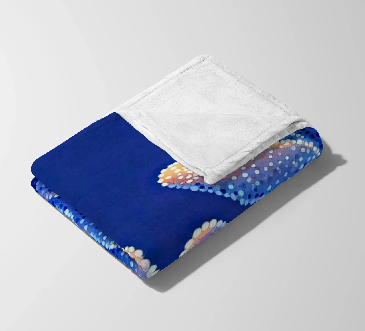 Corail en Lumière - Contemporary marine art fleece blanket by The Sea