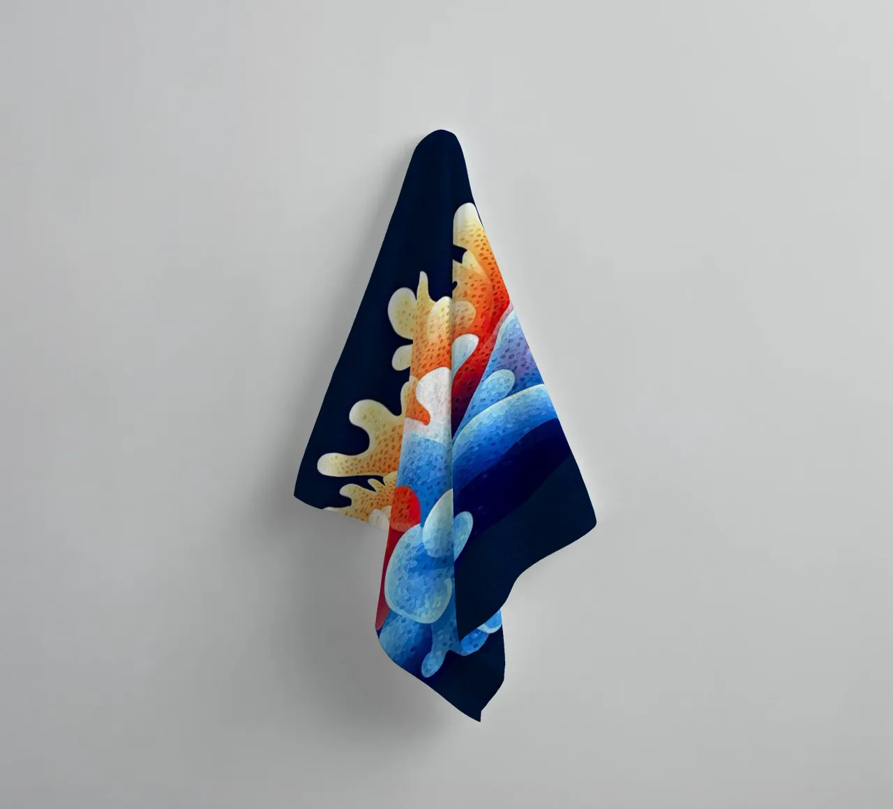 Corail en Harmonie - Nature Oceanique towel by The Sea