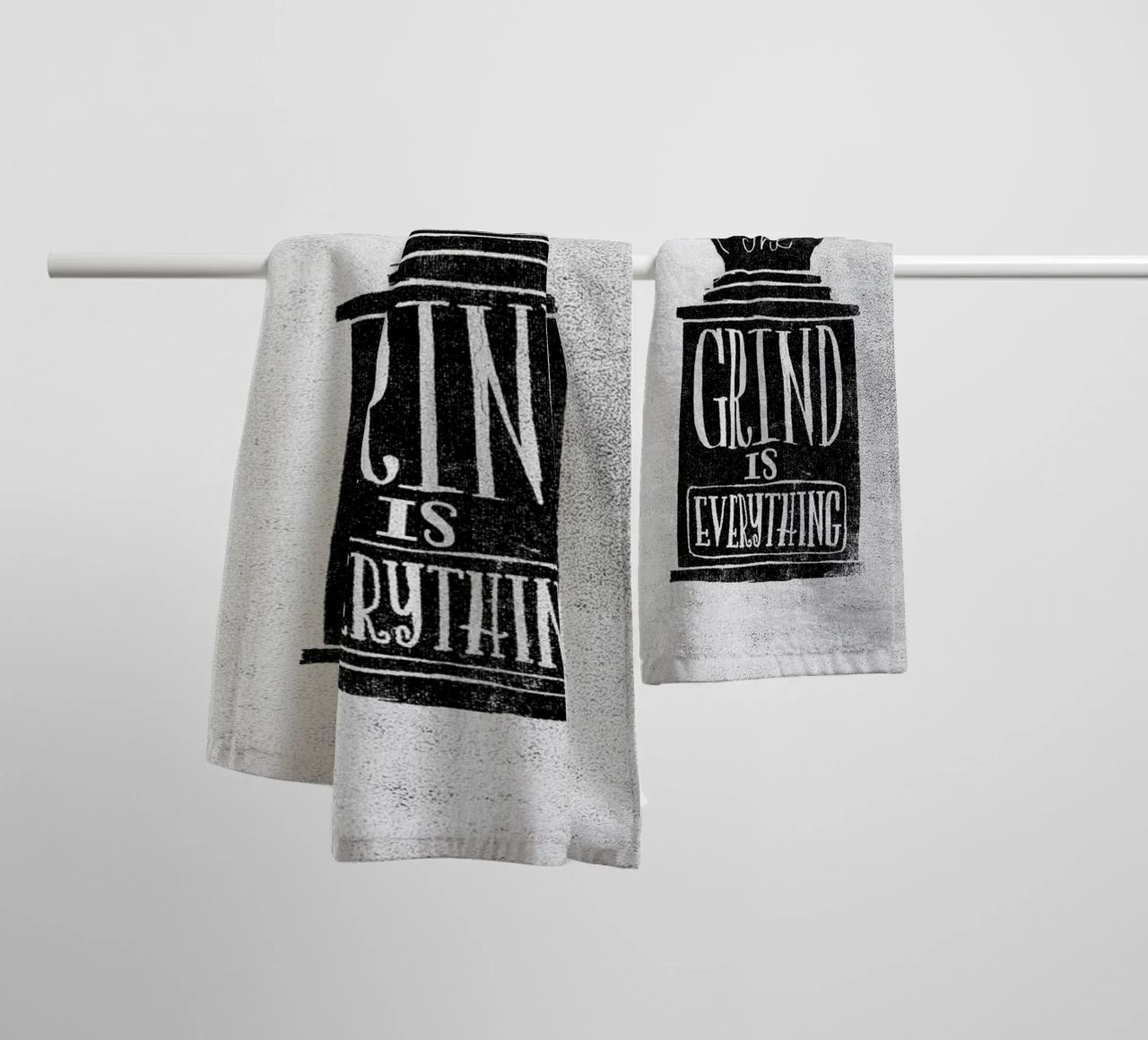 Grind asciugamano da bagno da Matthew Taylor Wilson